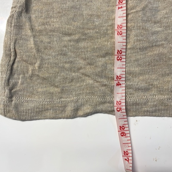 Top - Picture 6 of 9